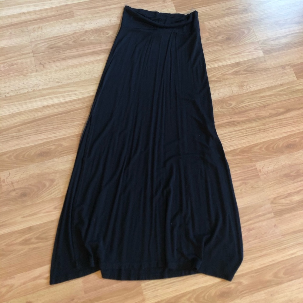 High Slit Maxi Skirt